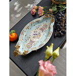 Блюдо овальное из голубого фарфора с ручками в виде бабочек и цветочным рисунком Blue Garden варинант исполнения - 3 | Loft Concept в Твери