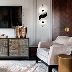 Бра со стеклянными плафонами-дисками Black and White Circles Wall Lamp варинант исполнения - 2 | Loft Concept в Твери