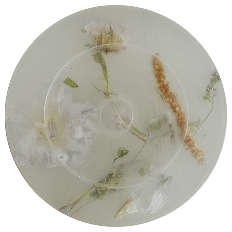 Круглая подставка под благовония из эпоксидной смолы с цветами белая Epoxy Resin Flowers Incense Stand White Белый Круглая подставка под благовония из эпоксидной смолы с цветами белая Epoxy Resin Flowers Incense Stand White Белый в Твери | Loft Concept
