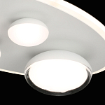 Потолочный светильник овальной формы белого цвета с 4-мя лампами Lunar Pebbles варинант исполнения - 6 | Loft Concept в Твери