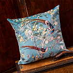 Подушка декоративная с изображением птиц в саду Chinoiserie Birds in a Tree Cushion варинант исполнения - 2 | Loft Concept в Твери