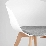 Стул из пластика с мягким сиденьем Eames варинант исполнения - 7 | Loft Concept в Твери