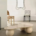 Дизайнерский журнальный стол с изогнутой столешницей на круглых ножках Rigilyr варинант исполнения - 2 | Loft Concept в Твери