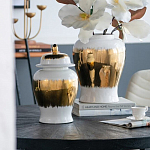 Ваза белая с крышкой и золотистыми фрагментами Chinoiserie Ceramics варинант исполнения - 1 | Loft Concept в Твери