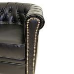 Кресло кожаное с мягкими подлокотниками на 4-х деревянных ножках Logan Leather Armchair black 2 варинант исполнения - 2 | Loft Concept в Твери