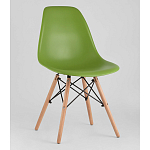 Пластиковый стул на ножках из массива бука Eames Green варинант исполнения - 1 | Loft Concept в Твери