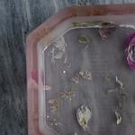 Шкатулка из эпоксидной смолы с цветами розовая Epoxy Resin Square Box Pink варинант исполнения - 7 | Loft Concept в Твери