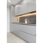 Прямой серый кухонный гарнитур с фрезерованным фасадом Idelle Kitchen Set варинант исполнения - 2 | Loft Concept в Твери
