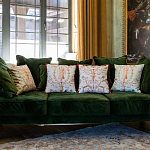 Декоративная подушка светло-зеленая с растительным орнаментом Raffael Floral Green Cushion варинант исполнения - 2 | Loft Concept в Твери