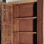 Этнический шкаф с орнаментом резьба из дерева Indian Antique Furniture варинант исполнения - 2 | Loft Concept в Твери