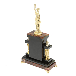 Часы настольные бронзовые из натурального камня Яшма с декором в виде Фемиды Themis Stone Clock варинант исполнения - 4 | Loft Concept в Твери