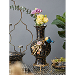 Ваза черная фарфоровая с  узором и бронзовым декором в виде веток с фарфоровой птичкой и цветами Eden Garden варинант исполнения - 2 | Loft Concept в Твери