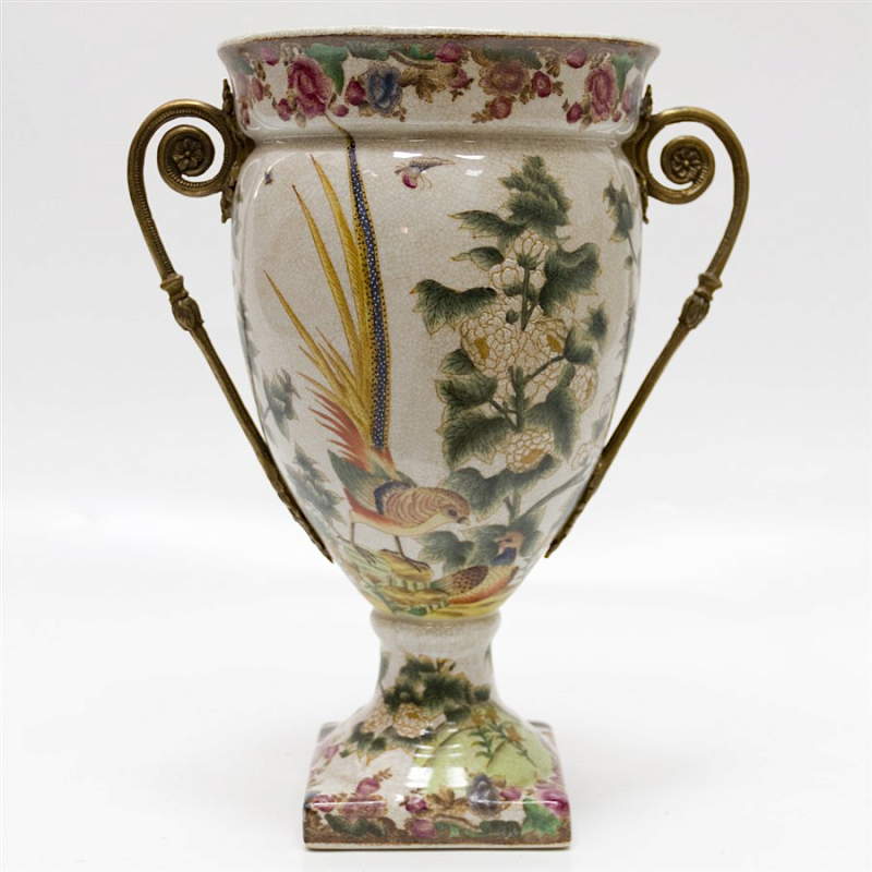 Фарфоровая ваза Cup Vase Бежевый Бронза Фарфоровая ваза Cup Vase Бежевый Бронза в Твери | Loft Concept