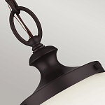 Подвесной светильник с белым стеклянным плафоном в форме шара на цепи Feiss варинант исполнения - 4 | Loft Concept в Твери