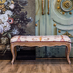 Банкетка из массива бука бежевая с растительным орнаментом Raffael Beige Floral Banquette варинант исполнения - 6 | Loft Concept в Твери