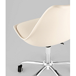 Офисный стул на металлическом основании EGGERY Beige пластик варинант исполнения - 3 | Loft Concept в Твери