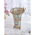 Ваза голубого цвета из фарфора с цветочным рисунком и бронзовой стрекозой Blue Garden варинант исполнения - 7 | Loft Concept в Твери